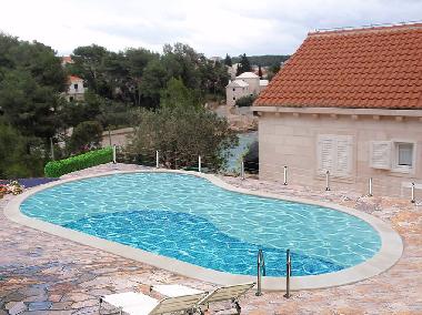 Maison de vacances �/en/au Sumartin (Splitsko-Dalmatinska)ou appartement ou maison de vacances