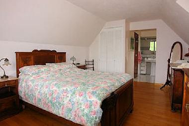 Maison de vacances �/en/au St Cirq Madelon (Lot)ou appartement ou maison de vacances