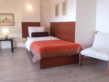 Chambre avec petit d�jeuner �/en/au Thessaloniki (Thessaloniki)ou appartement ou maison de vacances