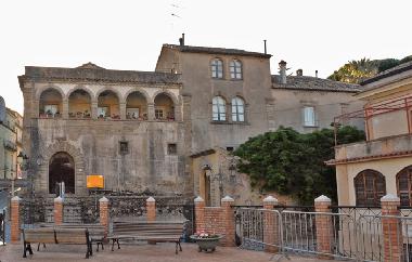 Palais / Ch�teau �/en/au SANT