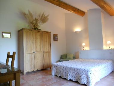 Villa �/en/au ANSOUIS (Vaucluse)ou appartement ou maison de vacances