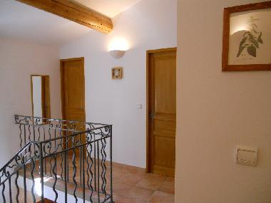 Villa �/en/au ANSOUIS (Vaucluse)ou appartement ou maison de vacances