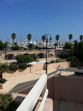 Appartement de vacances �/en/au ANTIBES (Alpes-Maritimes)ou appartement ou maison de vacances