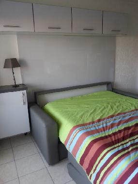 Appartement de vacances �/en/au ANTIBES (Alpes-Maritimes)ou appartement ou maison de vacances