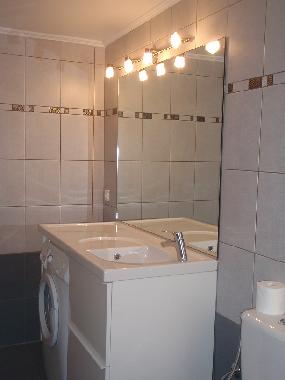 Appartement de vacances �/en/au PEYMEINADE (Alpes-Maritimes)ou appartement ou maison de vacances