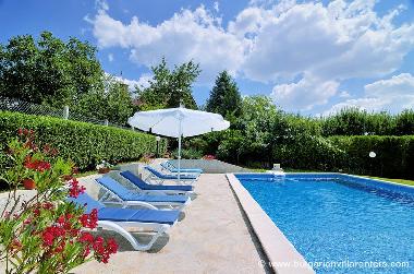 Maison de vacances �/en/au Bryastovets (Burgas)ou appartement ou maison de vacances