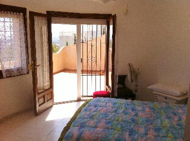 Au 1er tage Chambre double avec salle de bain, terrasse vue mer avec douche