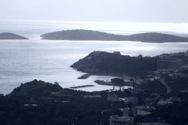 Villa /en/au AG.NIKOLAOS (Lasithi)ou appartement ou maison de vacances