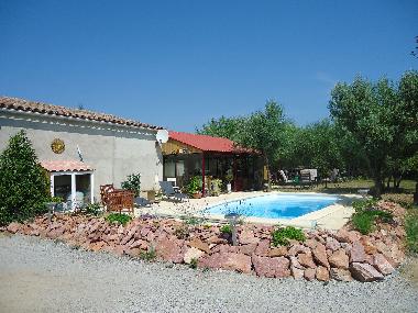 Maison de vacances �/en/au P�pieux (Aude)ou appartement ou maison de vacances