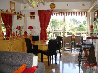 Appartement de vacances /en/au saint laurent du var (Alpes-Maritimes)ou appartement ou maison de vacances