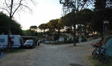 Caravane  /en/au Montopoli (Livorno)ou appartement ou maison de vacances