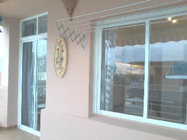 terrasse avec salon en rotin 