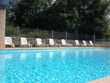 Gites avec piscine � Balazuc