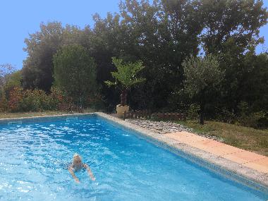 Villa �/en/au PUYVERT (Vaucluse)ou appartement ou maison de vacances