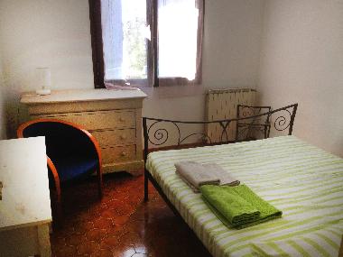 Villa �/en/au PUYVERT (Vaucluse)ou appartement ou maison de vacances