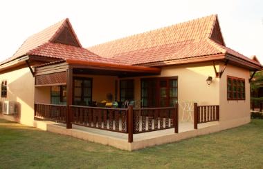 Maison de vacances /en/au Kram (Rayong)ou appartement ou maison de vacances