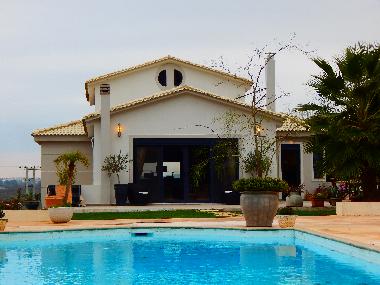 Villa �/en/au MARKOPOULO (Attiki)ou appartement ou maison de vacances