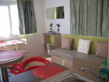 Caravane  /en/au lunel (Hrault)ou appartement ou maison de vacances