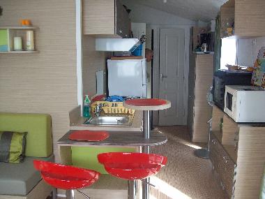 Caravane  /en/au lunel (Hrault)ou appartement ou maison de vacances