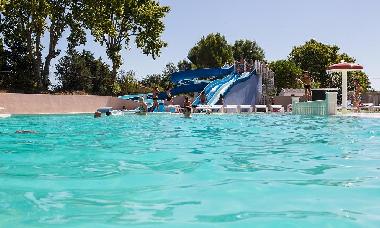 Caravane  /en/au lunel (Hrault)ou appartement ou maison de vacances