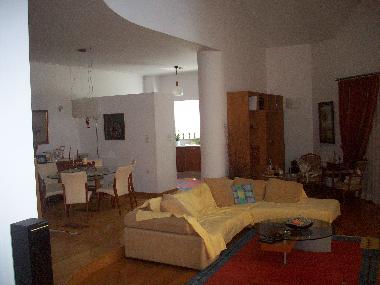 Villa /en/au rafina (Attiki)ou appartement ou maison de vacances