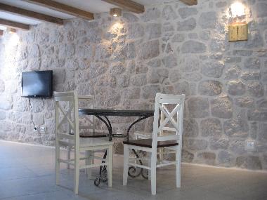 Maison de vacances /en/au Pirovac (Sibensko-Kninska)ou appartement ou maison de vacances