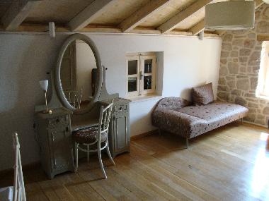 Maison de vacances /en/au Pirovac (Sibensko-Kninska)ou appartement ou maison de vacances