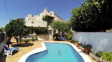 Chalet �/en/au Cunit (Tarragona)ou appartement ou maison de vacances