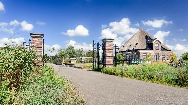 Chalet /en/au Berkhout (Noord-Holland)ou appartement ou maison de vacances