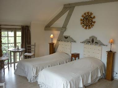 Maison de vacances �/en/au Haut de Bosdarros (Pyr�n�es-Atlantiques)ou appartement ou maison de vacances