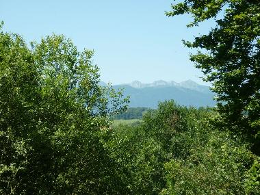 Maison de vacances �/en/au Haut de Bosdarros (Pyr�n�es-Atlantiques)ou appartement ou maison de vacances