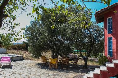 Maison de vacances /en/au Ierissos (Chalkidiki)ou appartement ou maison de vacances