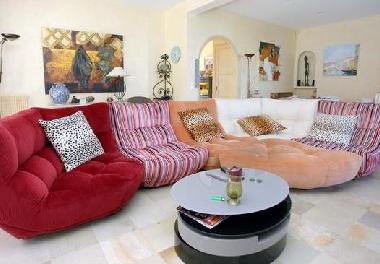 Appartement de vacances �/en/au Antibes (Var)ou appartement ou maison de vacances