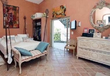 Appartement de vacances �/en/au Antibes (Var)ou appartement ou maison de vacances