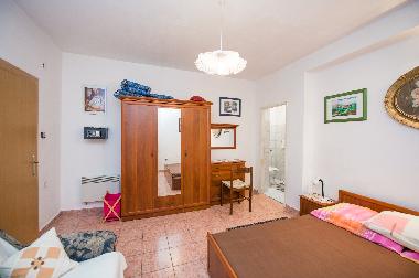 Appartement de vacances /en/au Grebastica (Sibensko-Kninska)ou appartement ou maison de vacances