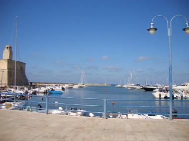 Villa �/en/au OSTUNI (Brindisi)ou appartement ou maison de vacances