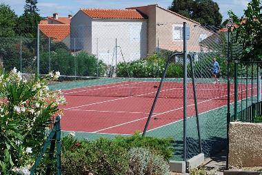 Maison de vacances /en/au Sorde (Pyrnes-Orientales)ou appartement ou maison de vacances