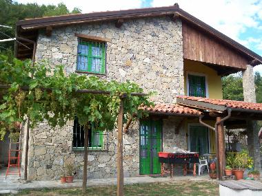 Maison de vacances /en/au Plodio (Savona)ou appartement ou maison de vacances