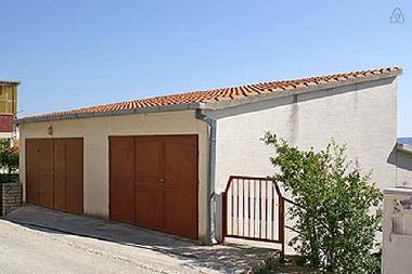 Maison de vacances /en/au Omi (Splitsko-Dalmatinska)ou appartement ou maison de vacances