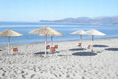 Chambre avec petit d�jeuner �/en/au gytheion (Lakonia)ou appartement ou maison de vacances