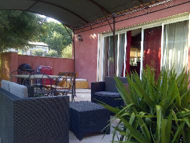 Villa �/en/au sainte Anastasie sur Issole (Var)ou appartement ou maison de vacances