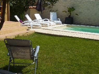 Maison de vacances �/en/au NIMES (Gard)ou appartement ou maison de vacances