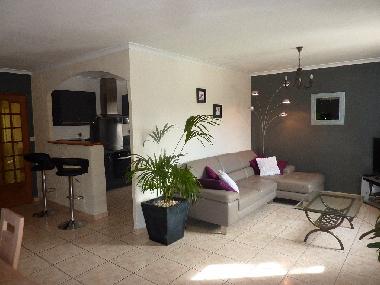 Maison de vacances �/en/au NIMES (Gard)ou appartement ou maison de vacances