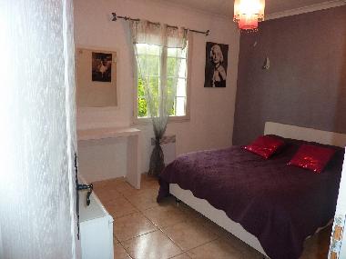 Maison de vacances �/en/au NIMES (Gard)ou appartement ou maison de vacances