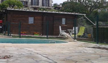 Chalet �/en/au vence  (Alpes-Maritimes)ou appartement ou maison de vacances