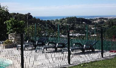 Chalet �/en/au vence  (Alpes-Maritimes)ou appartement ou maison de vacances