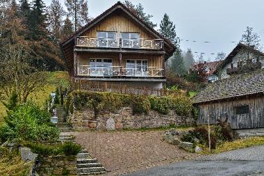 Maison de vacances /en/au Enzklsterle (Schwarzwald)ou appartement ou maison de vacances