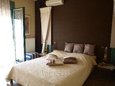 Chambre avec petit djeuner /en/au KINETA (Attiki)ou appartement ou maison de vacances