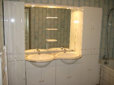 Appartement de vacances /en/au nice (Alpes-Maritimes)ou appartement ou maison de vacances