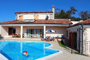 Villa /en/au Zminj (Istarska)ou appartement ou maison de vacances
